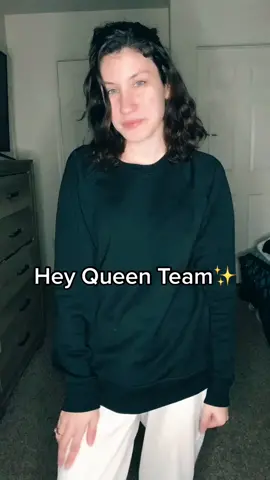 Hey Queens!👑 @kodyeelyse @brittanyjade___ @perfectlykelsey @darin_nicole @bonnieleetoks #queenteam dc: @mahakhamidd