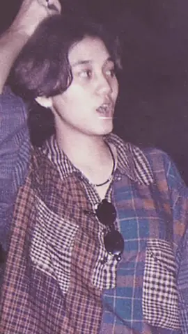 aesthetic girl🥰 #fyp #nikeardilla #90s #fashionable