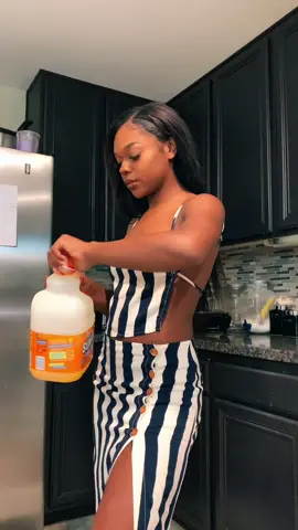 #ColorCustomizer nah he was tryna do sumn😏 anyways subscribe to my channel! 🥺 Link in bio #MakeItMagical #Productivity #VivaCleanHacks #fyp #fypシ