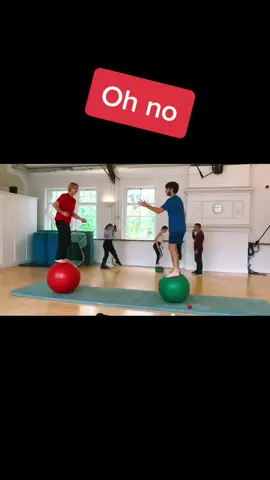 Not edited well, but enjoy from circus fails #notsoacrobat #circus #fail #funny #acrobat #JDSmashingIt #juggling #falling #fall #MONCLERBUBBLEUP