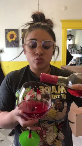Everytime is wine time I love this glass #wine#LoveStory#MomsofTikTok#momsofquarantine#fyp