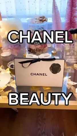 A want vs. need. #OREOFORSANTA #wishlist #StrikeAPosay #chanel #beauty