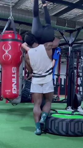 If this goes viral I’ll post the full video - OH NO @kwameduahofficial #health #Fitness #strong #lift #fyp #OhNo #foryou #ohnonononoo #viral #funny