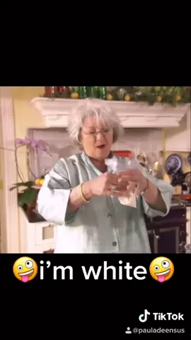 if paula can’t get ya in the christmas spirit idk what will #sus #pauladeen #ytp #fyp credit: yt pewp