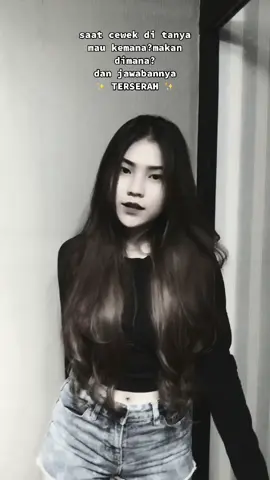 iya kan ciwik? :(
