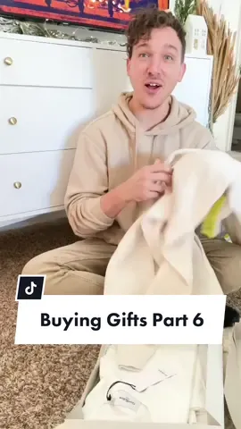 First Time Buying Gifts Part 6✨🎁 #FelizNavidad #wrappinggifts #christmasgiftideas #couplevideos #marriedlife
