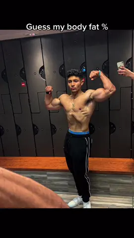 Comment what my body fat%. I’m curious 💬 #shredded #lean #bodyfatpercent #fit #Fitness #gainz #fyp #foryou