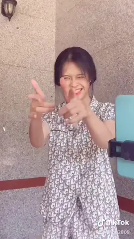 Sắp kết thúc năm 2020 rồi,là 1 năm khởi đầu mới tốt đẹp cho bản thân 🥰 cảm ơn mọi người đã theo dõi mình trong thời gian  ❤️ CẢM ƠN RẤT NHIỀU 💋