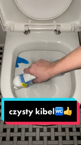 pamiętajcie o czyszczeniu kibelka😎🤣🚽🚾 #czystykibel #dlaciebie #kibelek💩 #kibelek #kupkabyla #fun