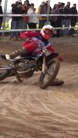 #FlatTrack show with #PolEspargaro #TitoRabat #AleixEspargaro and #EdgarTorronteras 🎄🏁 #Moto #dirtbike #motocross #dirttrack #crash #fails #motogp