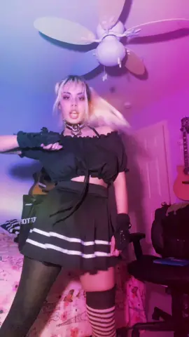 anyways here’s a dumb lil dance I made