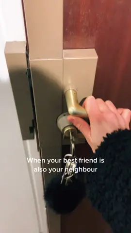 Best friend / neighbour, who can do better ? ✨ #fyp #foryou #bff #bestfriendscheck