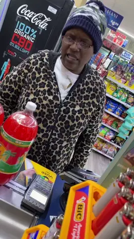 tRY iT aGaIn #peoplebelike #fyp #gasstation