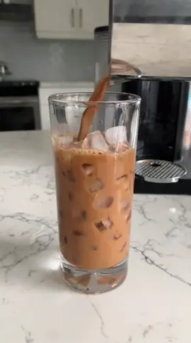 But have you ever cold frothed your ESPRESSO? 😎 #yescoffeenodecaf #yescoffeeclub #coffee #coffeelover #coffeeaddict #fyp #Wee #coffeerecipes #coffeee