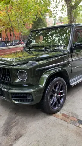 Army green G wagon looking fresh #foryoupage #trending #satisfying #lamborghini #lambo #gwagon #bugatti #snowfoam #supercars #relaxing