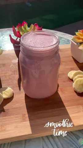 SMOOTHIES @fabiola_nuno #NHLFaceOff #HealthyCooking #fyp #fypシ #homemade #parati #foryou #yummy #smoothies #easy #🍌🍓 #yummyfood #paratii #foryou