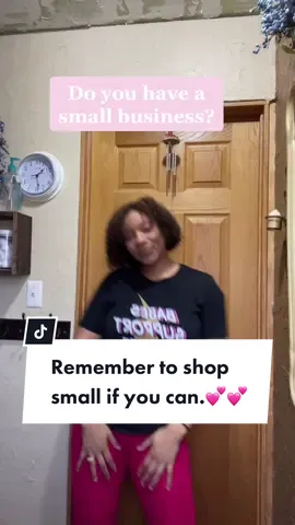 Comment your shop or your favorite small shops below ✨✨ mine is @magnoliaandmama #shopsmall #SmallBusiness #MomsofTikTok #smallbusinessowner