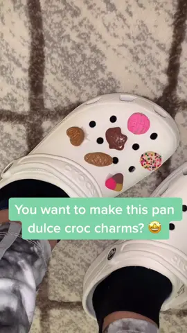 Pan dulce croc charms made by me 😎💝#cuh #mexico #clay #crocs