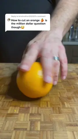 Segmented oranges #cheftok #cooking #LearnOnTikTok #foodtiktok #tiktokfood #tip #voiceover #cut #YouShouldKnow #easy #cheftok