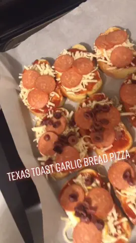 The Pinterest recipe is so yummy and easy to make 🍕 #FiveOClock #yummy #FamilyLife #pizza #SeaShanty #HomeImprovement #pinterest #fypシ #tiktok