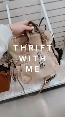 come on a quick lil thrift trip with me 🤍 #thriftwithme #goodwill #juicycouture #thrift #thriftstore #thriftshop #thrifthaul #thrifted