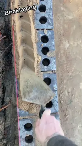 #bricklaying #bricktok #bricks #foryoupage #fyp #fypシ #satisfying #masonry #tradie #brickie #asmr #viral #butter #follow