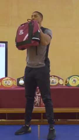 AJ ❤️s his school bag! #anthonyjoshua #anthonyjoshua_bxng #wee #boxing #school #bbcsport