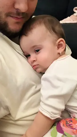 True love ! ❤️🥺 #sleepingbaby #daddysprincess #2020babygirl #fatherlove #happybaby #babiesoftiktok #family