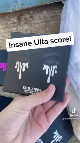 (Reposting since taken down) There’s like 15 palettes in the box!! I’ll clean & update y’all. #dumpster #dumpsterdiving #ulta #kyliejenner #viral
