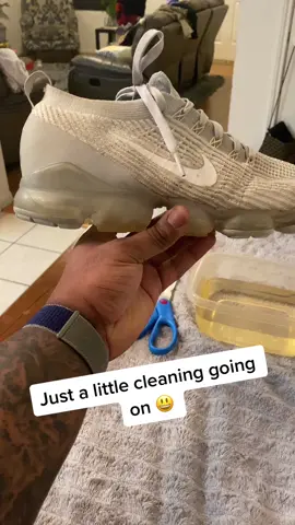 Got a steal on some beaters.lets see how they turn out 🤷🏾‍♂️ #sneaker #viral #foryou #yourpage #fyp #sneakerhead #shoecleaning #🔥🔥