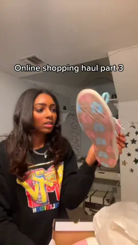 Ok I’m done with my haul for now until more things comes in the mail #ColorCustomizer #fyp #haul #clothes #onlineshopping #feelinggood #trendy
