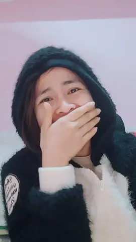 យ៉ាងណាក៏ស្រលាញ់ដែរ🤣🤣(ចេះតែមានហើយ🤣)
