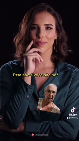 Vovó Elza reagindo as fotos da minha formatura #alzheimer #vovó #reaçao #fyp #formatura #viral