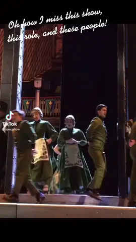 Missing #FrozenLiveAtTheHyperion and so grateful for this video @zoecarlow! #Anna #Frozen #Flatch #musical #ForTheFirstTimeInForever