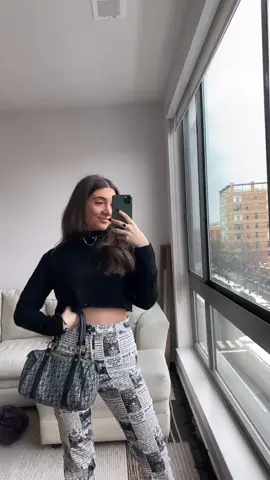 newspaper pants 😍 @motelrocks @style #ootdfashion #fashiontiktok #ThisorThatSBLV
