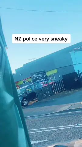 Sneaky cops in nz hiding out in a undercover suv haha #police #undercover #nz #fyp #suv #truckdriver #nolicence #jakedoesthings