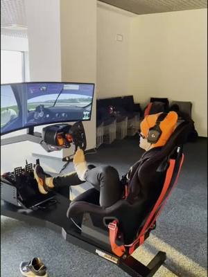 Simracing nogą! 😮😮😮 #simracing #silesiaring #awesome #racing #symulator #driver #motivation #inspiration #motywacja