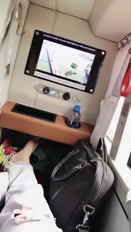 về với gia đình thân yêu