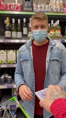 Magic in the Super market 😱 #magic #fyp #tiktokmagic #illusion