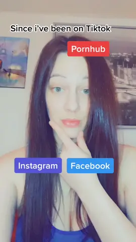 Tiktok’s for day time, pornhub night time🤣 #fyp #foryou #foryoupage #pourtoi #kinktok #itbelikethat #goalscheck #haha #true