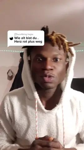 Antwort auf @luca16king  wie alt bin ich schreibe in der Komentare Blackboyfamilly ❤💙🖤🤍💚💛🧡