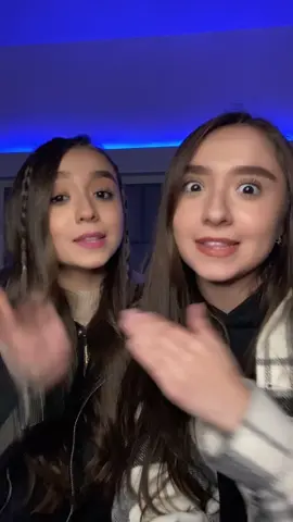 Escucha nuestro sencillo #NosEquivocamos #linkinbio 🤩💙 #lasmarias
