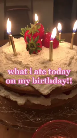 reposting because the cake was yummy #whatieatinaday #whatiatetoday #healthylifestyle #healthyfood #oattiktok #intuitiveeating #oats #oattok #healthy
