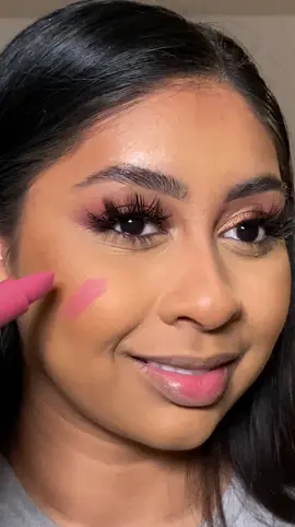 #makeup