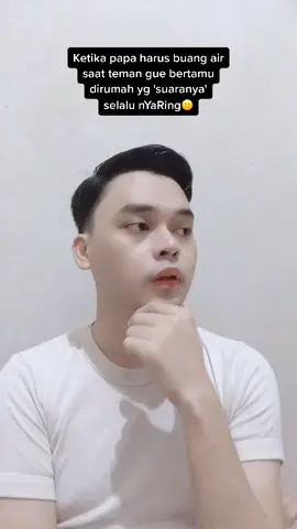 Kebiasaan baPacknya siapa nih suka brisik kalau buang aer? 🙂 (ig: yeolayres)