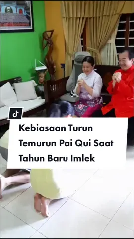 Tradisi sujud kepada orang tua saat Imlek #berbagifakta #berbagiilmu #tiktokpintar #samasamabelajar #berbagiskill #aconversationwithyasasinggih