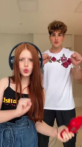 ela é muito fofa manooo @aninha.sparrapan 💙