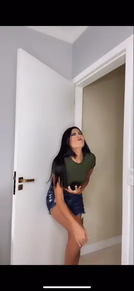 Filha mas velha vs mais nova se machucando! #humor