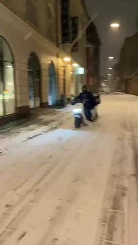 I hope he was saying Wiiiii too 😆❄️