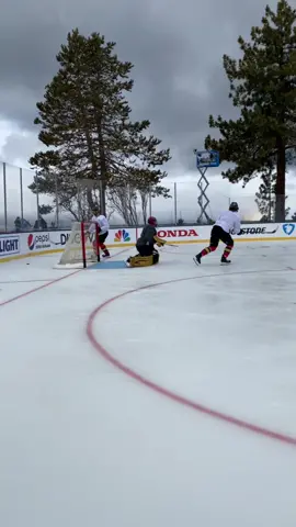 Alex Pietrangelo pulling a fast one on Marc-André Fleury 🙈 #NHLOutdoors